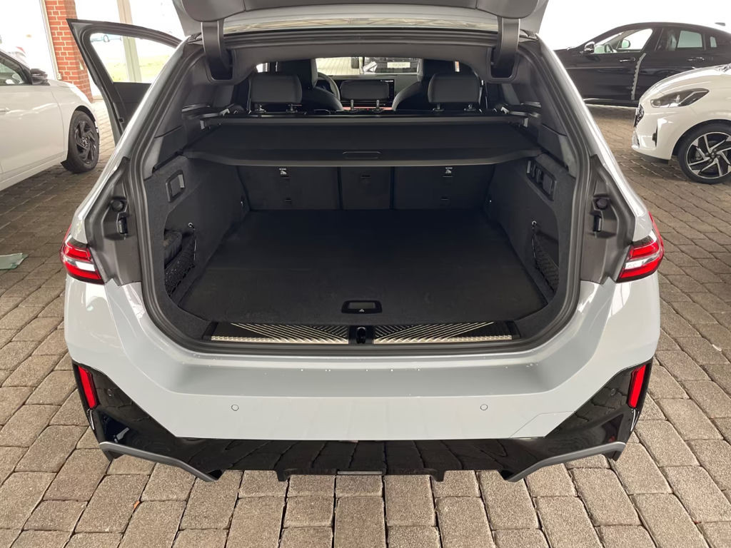 BMW i5 M-Sport Touring eDrive40