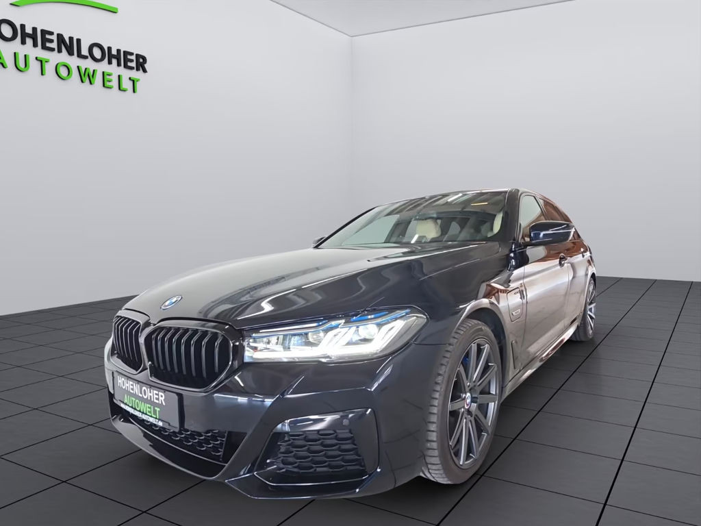 BMW 5 Serie 530 M-Sport xDrive Touring 530e