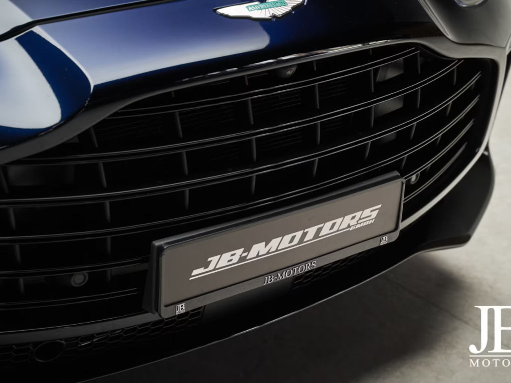 Aston Martin DBX