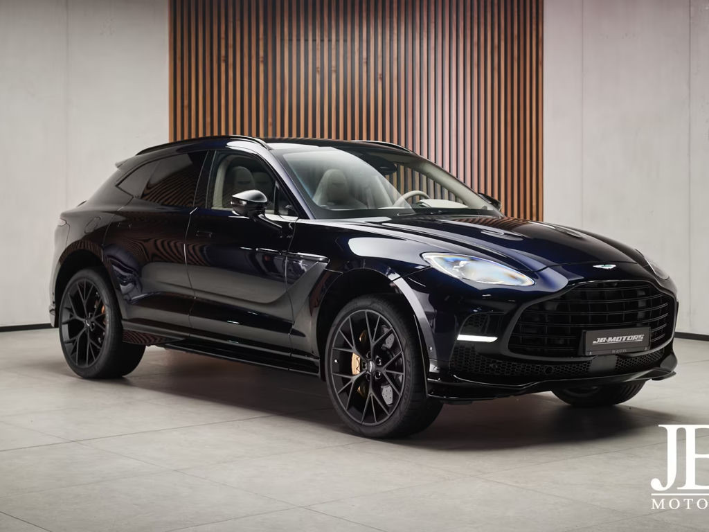 Aston Martin DBX