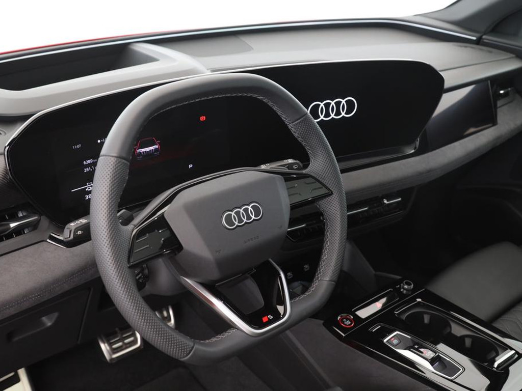 Audi SQ6 e-tron