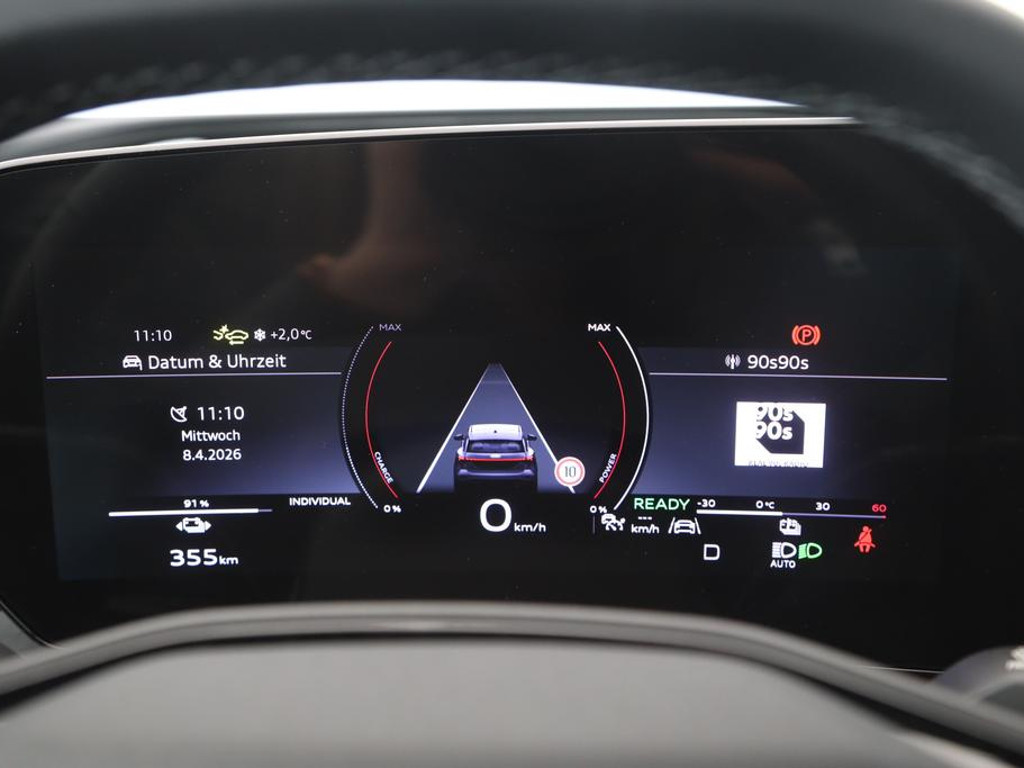 Audi SQ6 e-tron