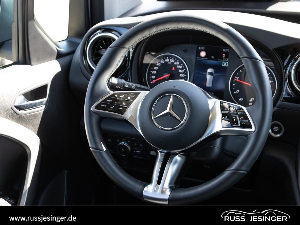Mercedes-Benz T 180
