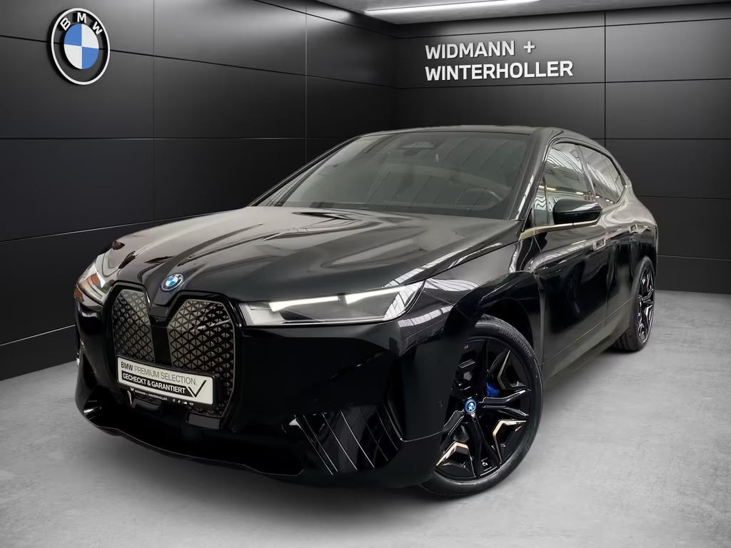 BMW iX