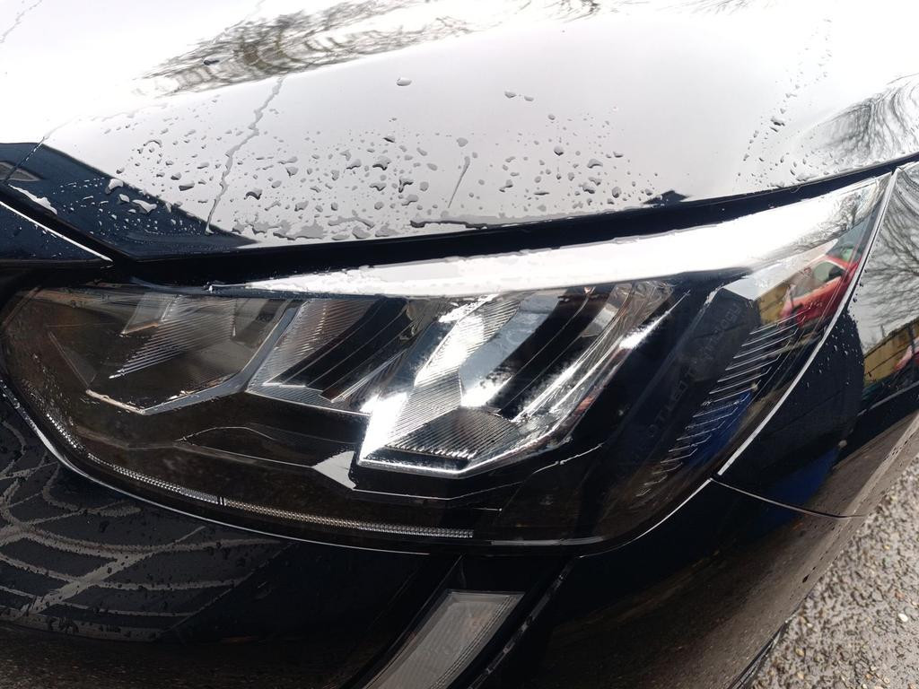 Peugeot 208 Allure Pack PureTech