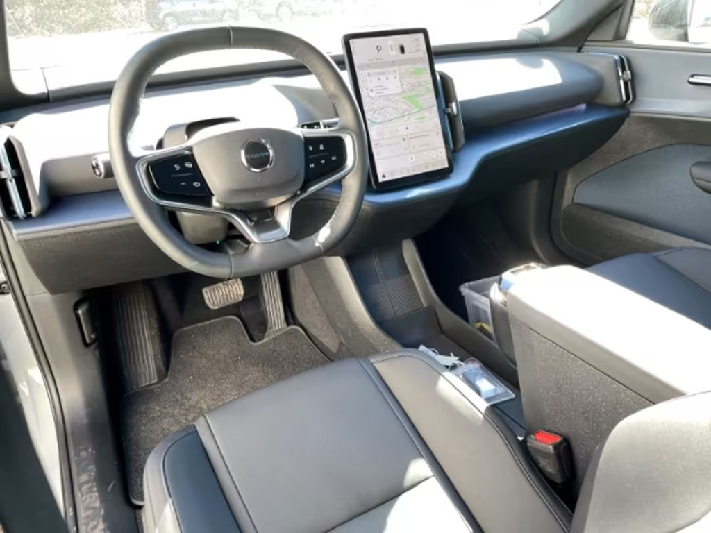 Volvo EX30