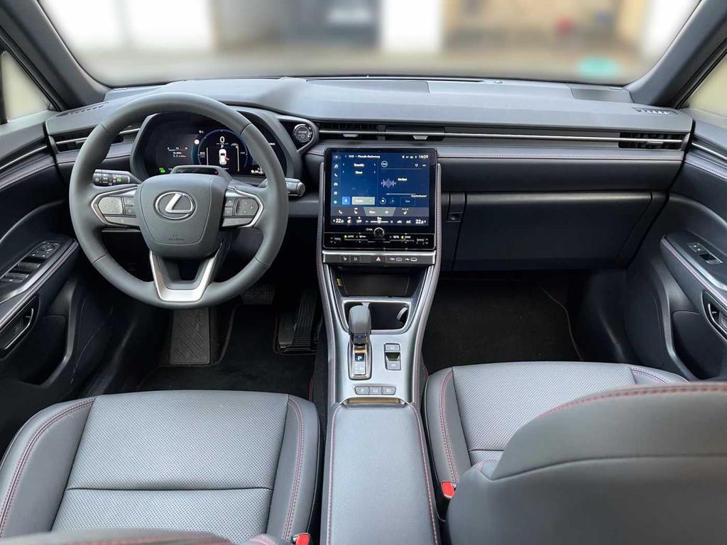 Lexus LBX