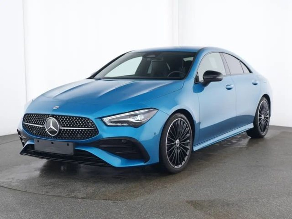 Mercedes-Benz CLA-Klasse CLA 220 4MATIC AMG Line Coupé Premium