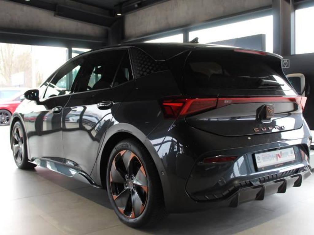 Cupra Born