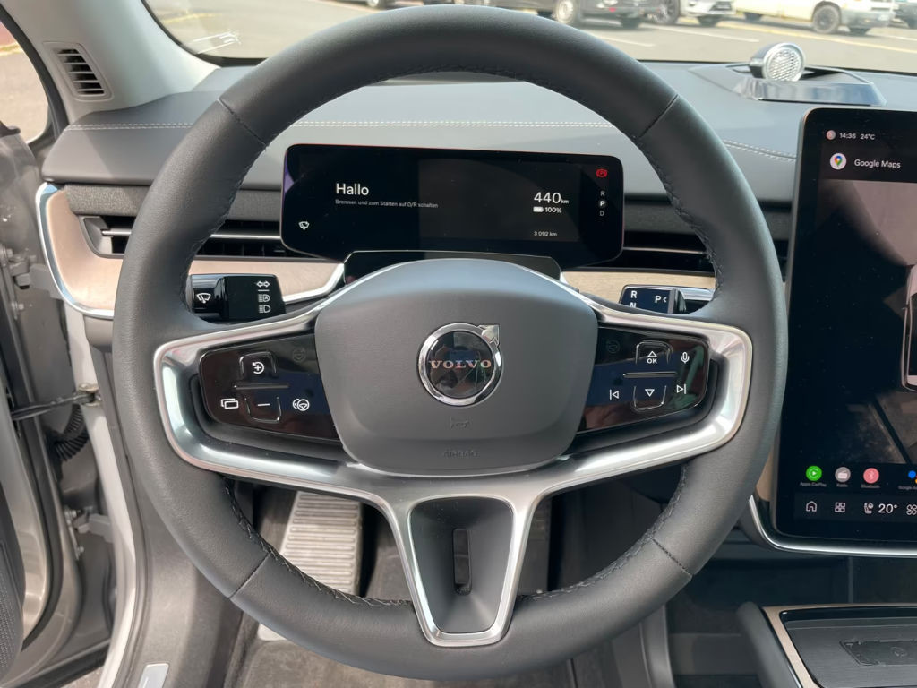 Volvo EX90