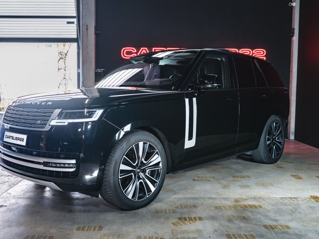 Land Rover Range Rover RANGE ROVER P460e LWB NEW EDITION HYBRID STOCK