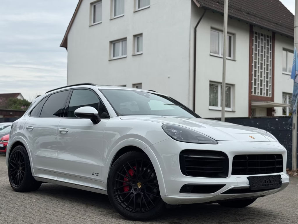 Porsche Cayenne GTS