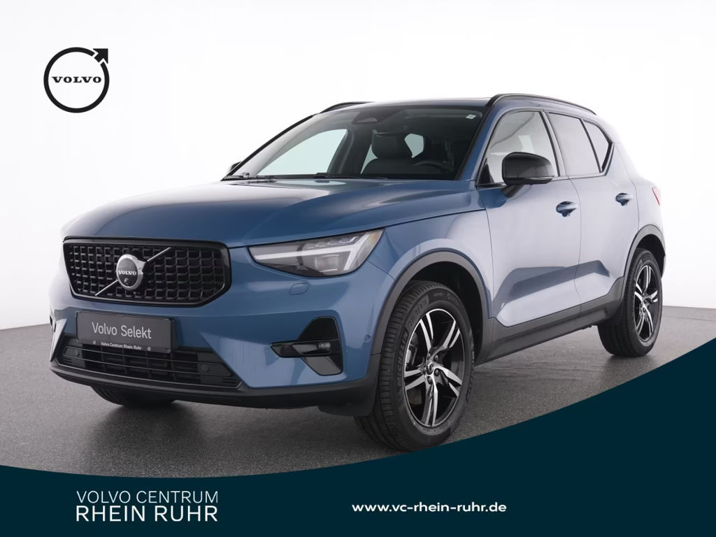 Volvo XC40 Plus Dark