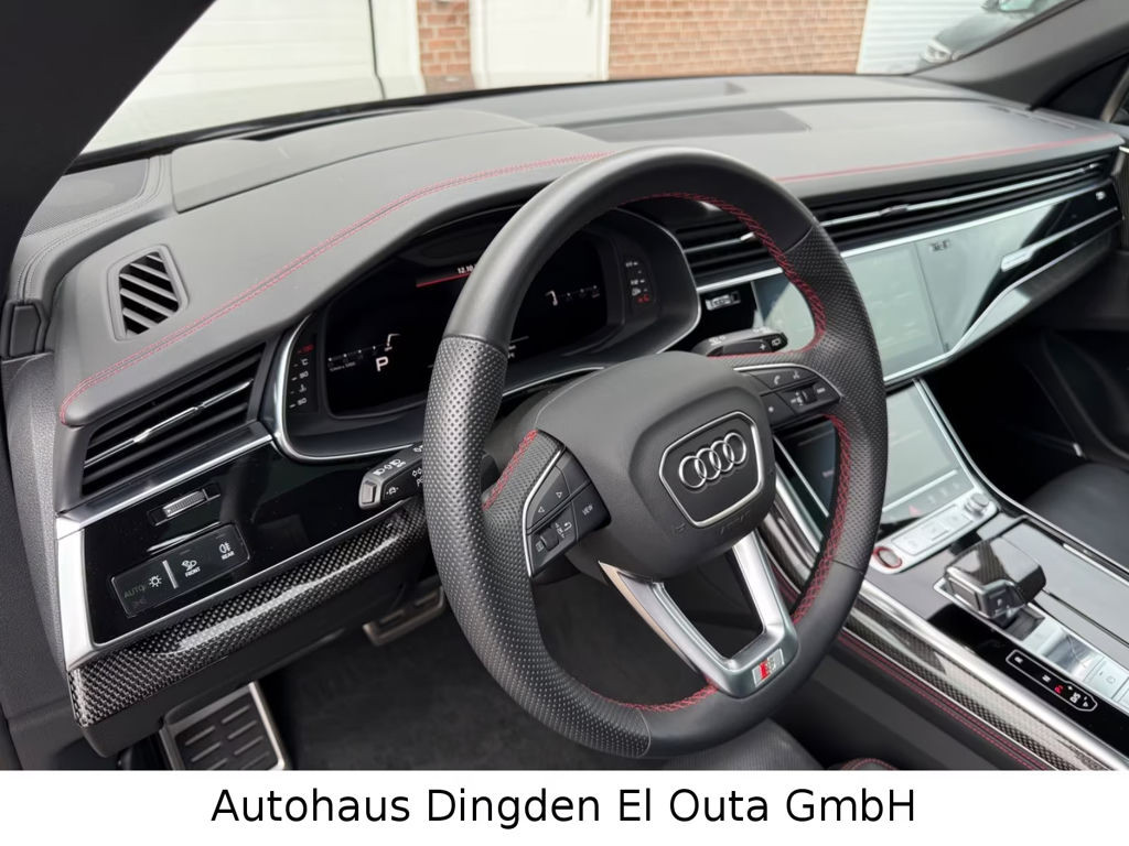 Audi SQ8