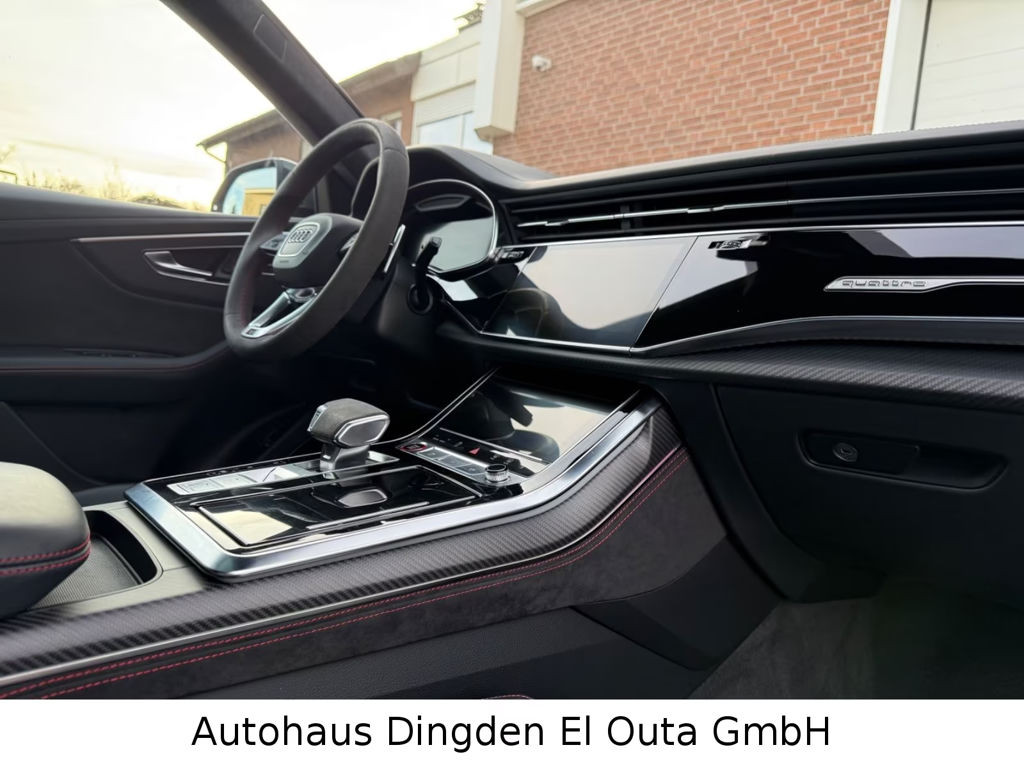 Audi RS Q8