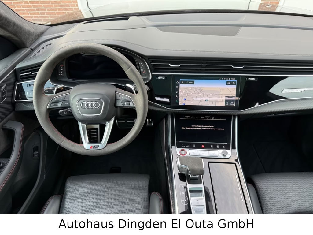 Audi RS Q8