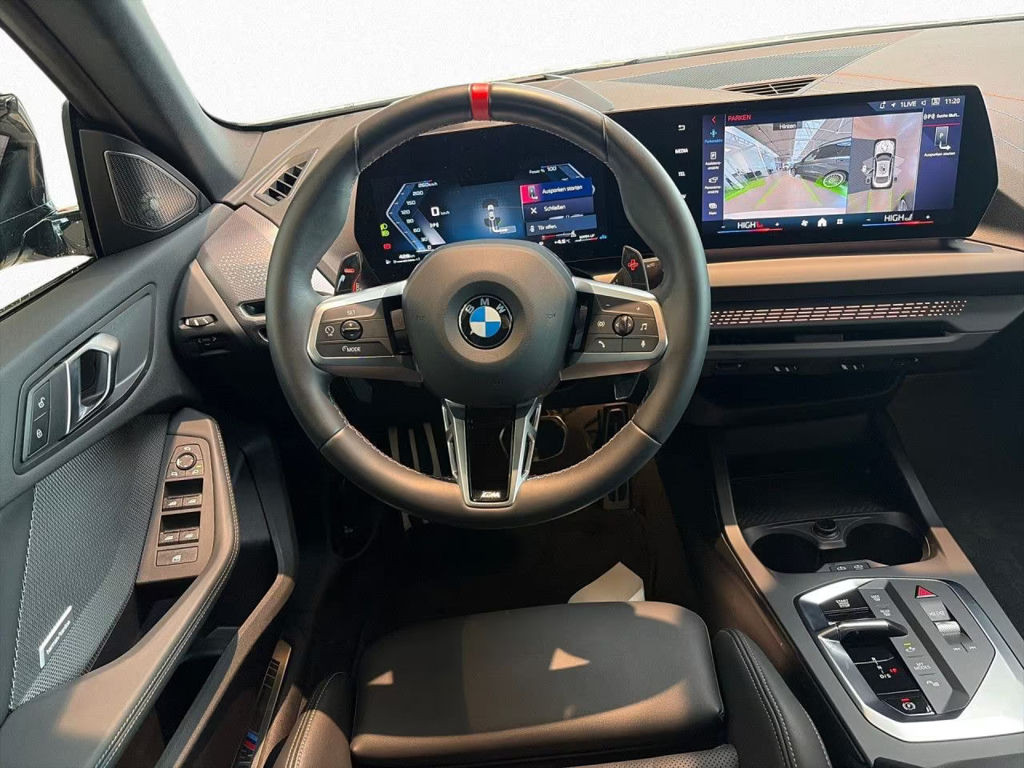 BMW M235