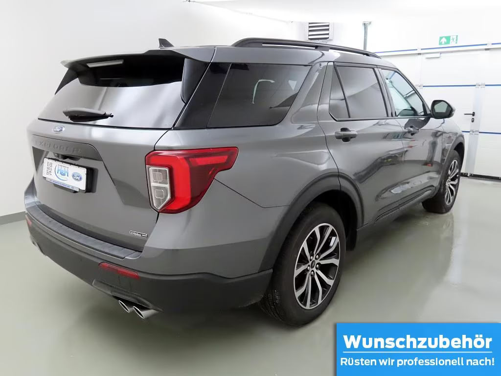 Ford Explorer 4x4 ST Line Plug in Hybrid AWD