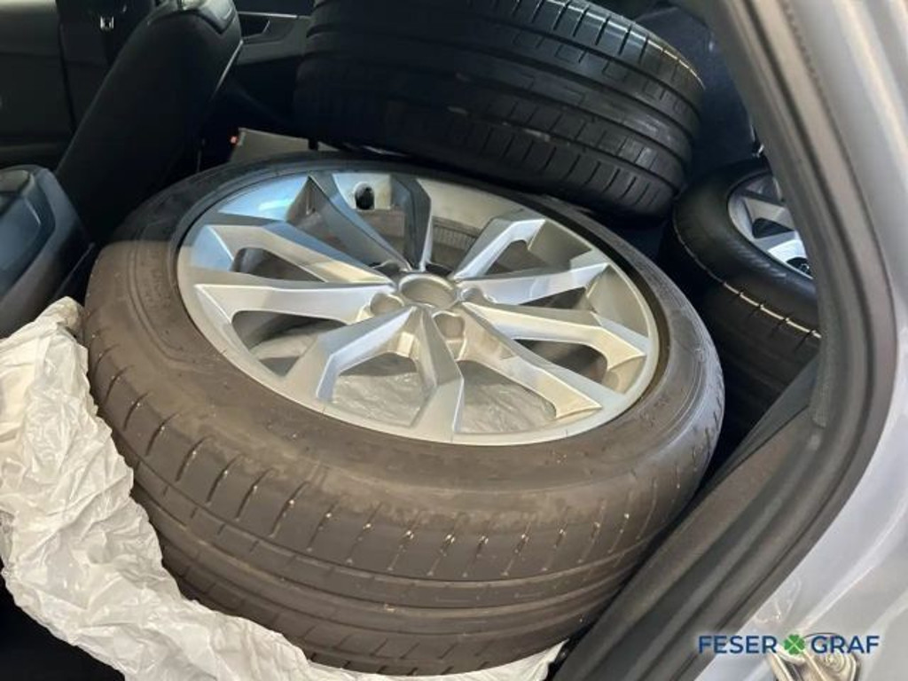 Audi A4 Sedan 2.0 TDI