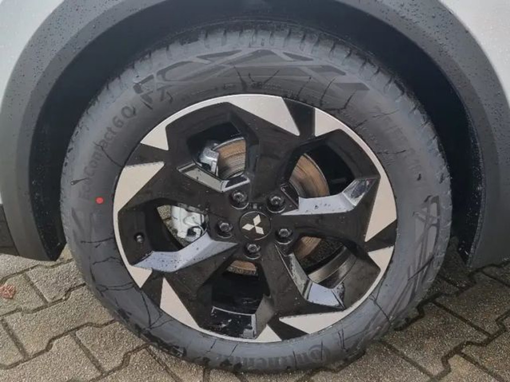 Mitsubishi Grandis