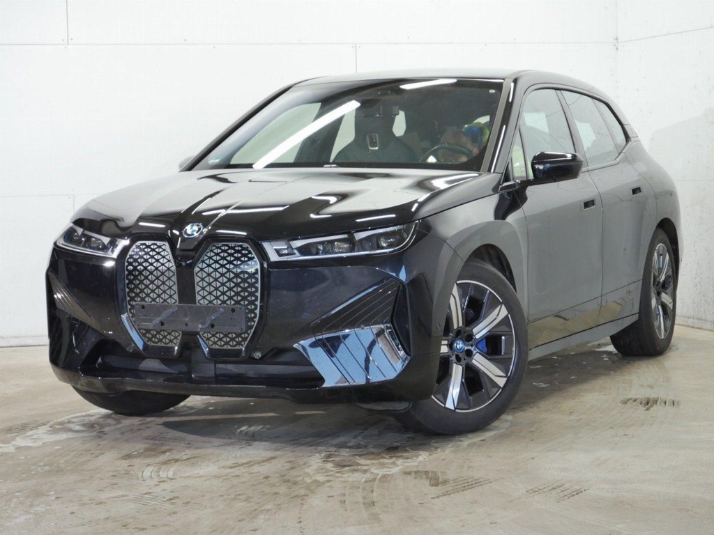 BMW iX xDrive40