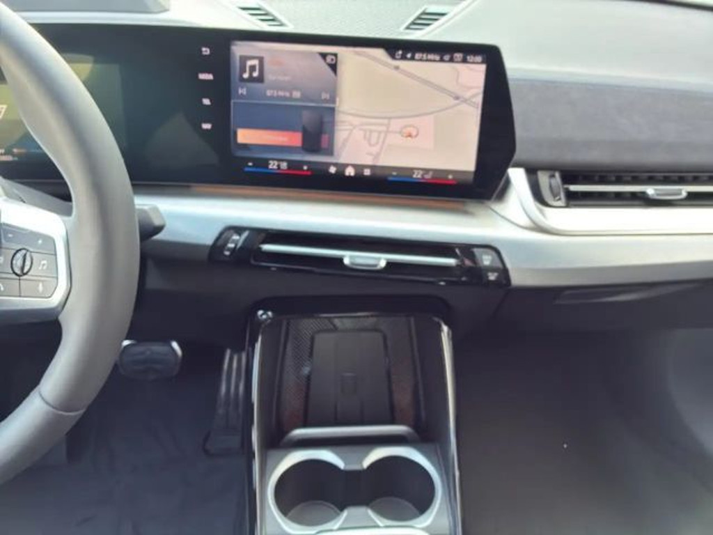 BMW iX2