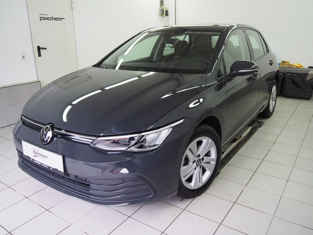 Volkswagen Golf Life