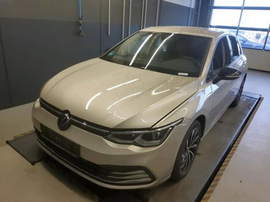 Volkswagen Golf DSG 1.5 eTSI Move