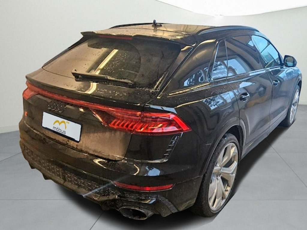 Audi RS Q8 Quattro