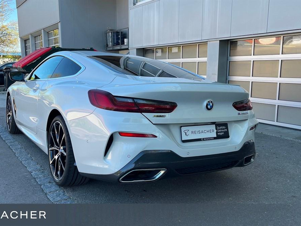 BMW M850