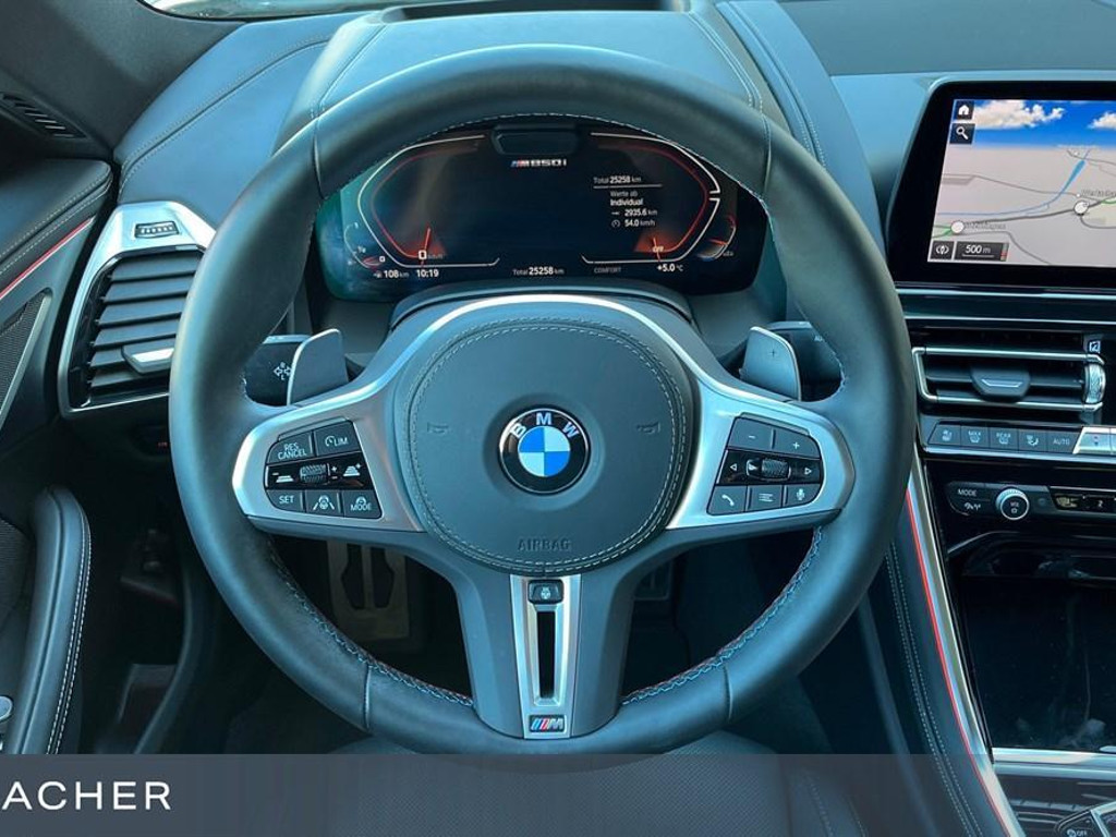 BMW M850