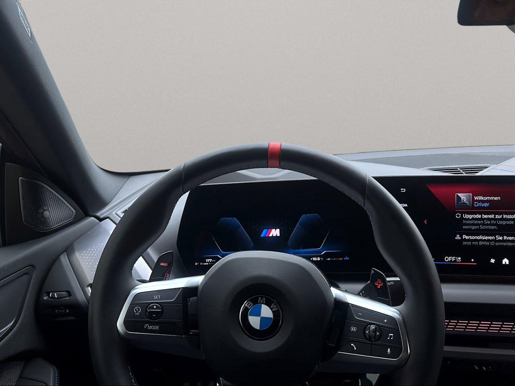BMW M235