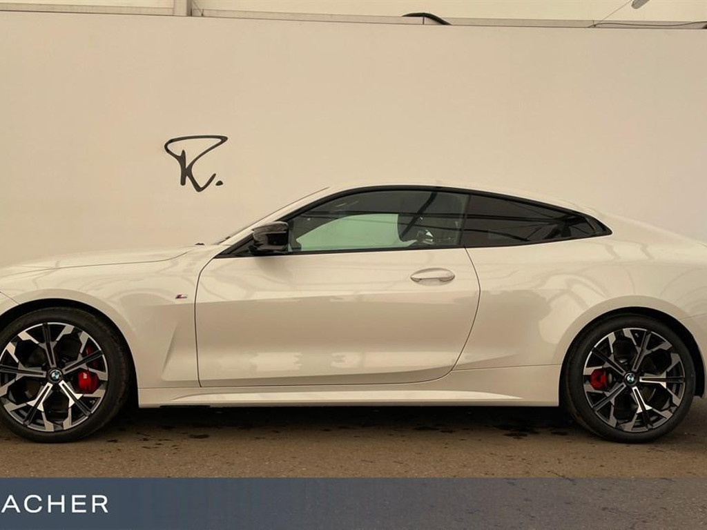 BMW M440