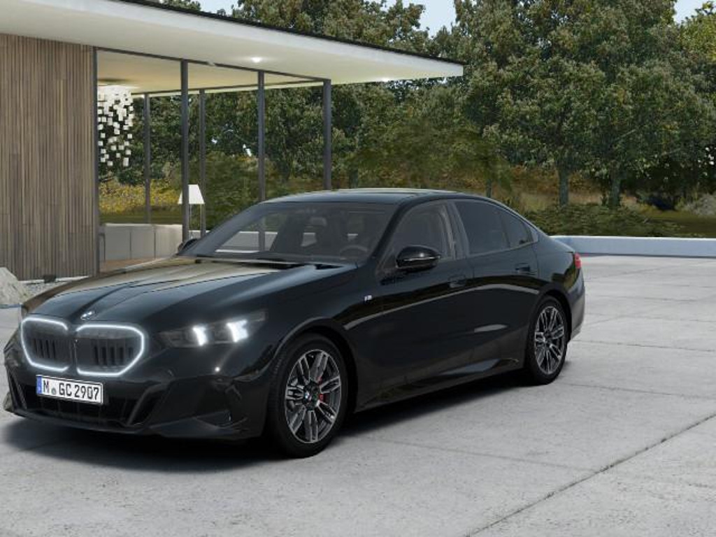 BMW 5 Serie 520 M-Sport xDrive Sedan 520d