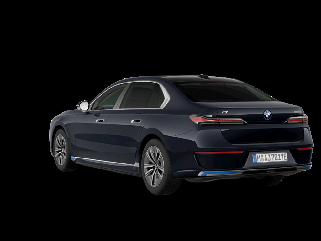 BMW i7