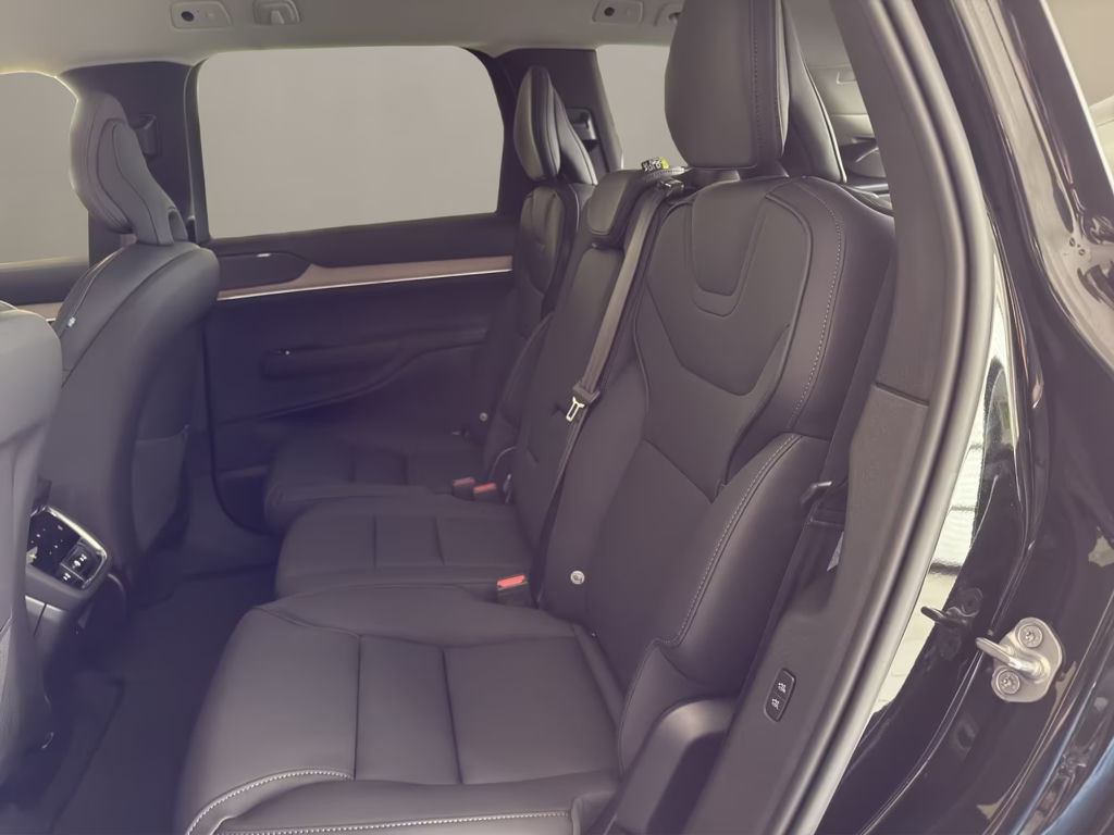Volvo EX90