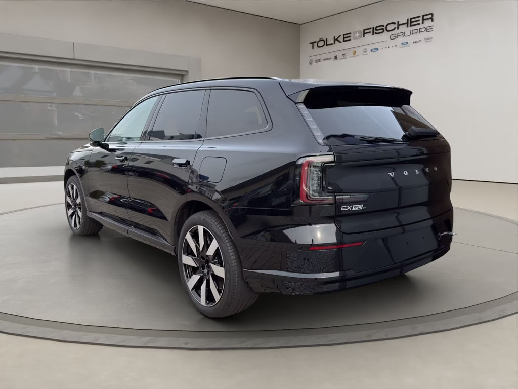 Volvo EX90