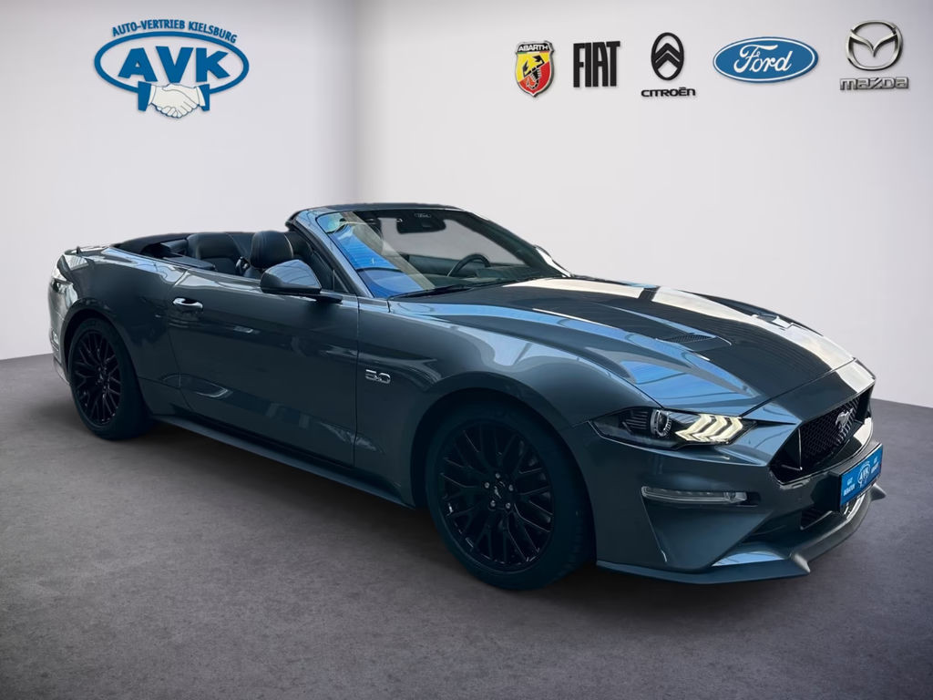 Ford Mustang Convertible GT 5.0 V8
