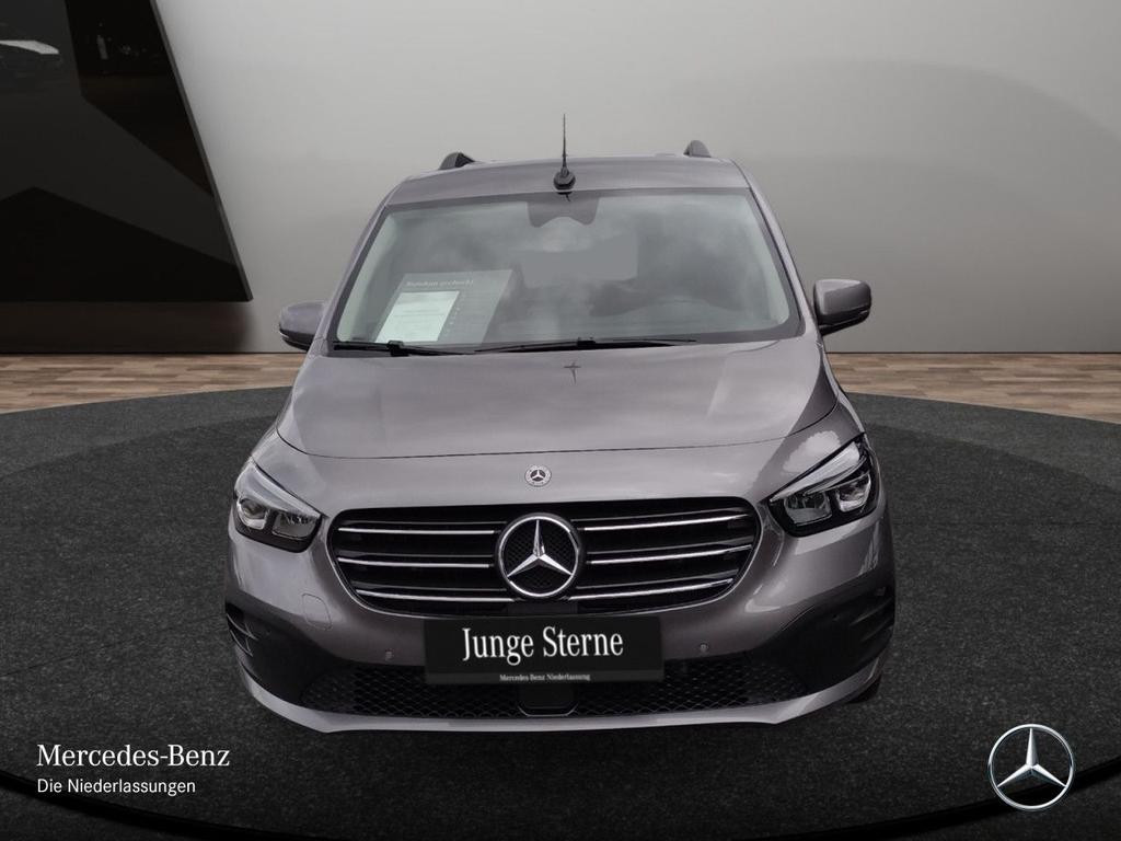 Mercedes-Benz T 180