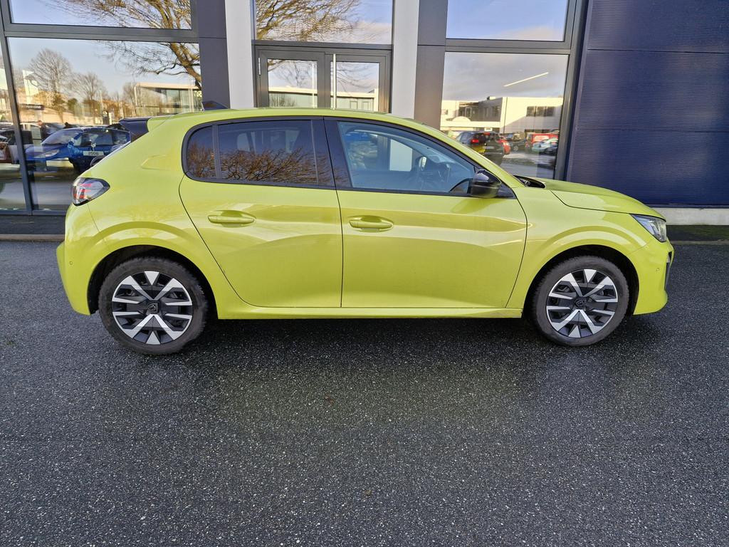 Peugeot e-208