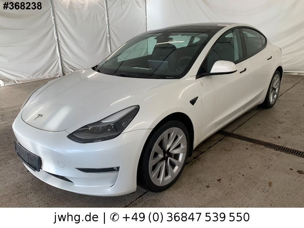 Tesla Model 3 Dual Motor AWD