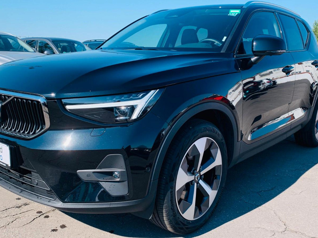 Volvo XC40 B3 B Aut Leder Navi BLIS ACC PILOT 360° Pix