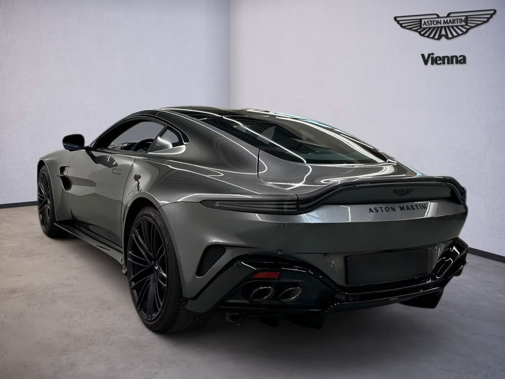 Aston Martin V8 Vantage