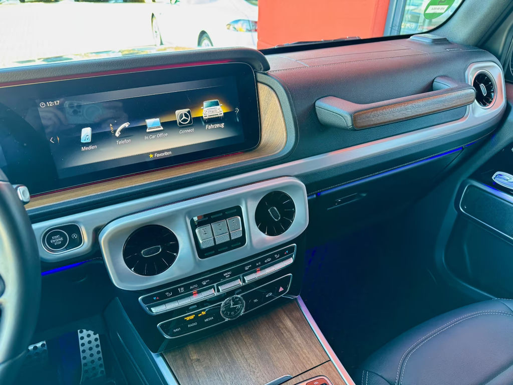 Mercedes-Benz G-Klasse