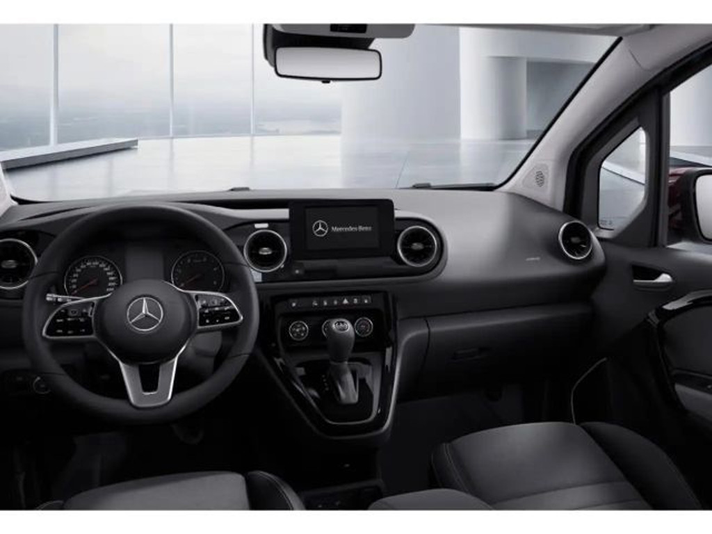 Mercedes-Benz T 180