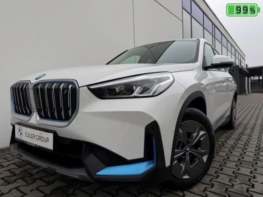 BMW iX1 xDrive