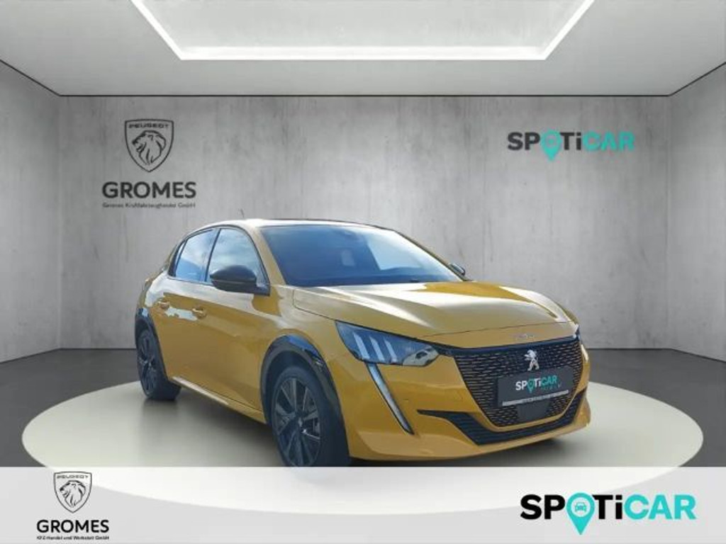 Peugeot e-208 e- GT136 Panorama Navi  LED ACC Klimaautom