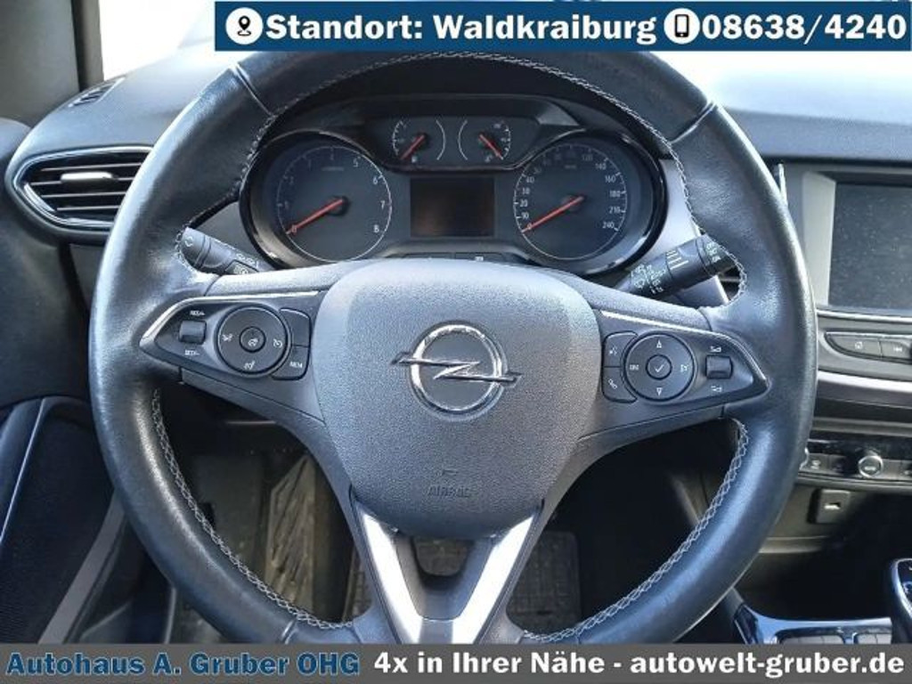 Opel Crossland X