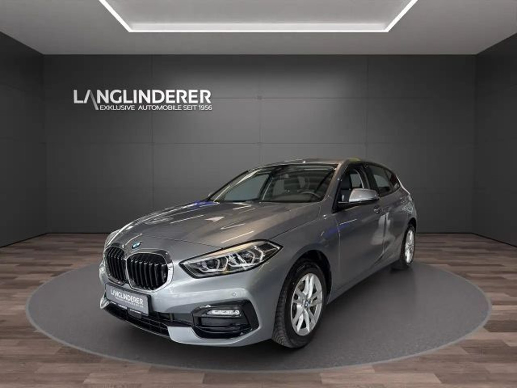 BMW 1 Serie 118 Sport Line Sedan 118i 5-deurs