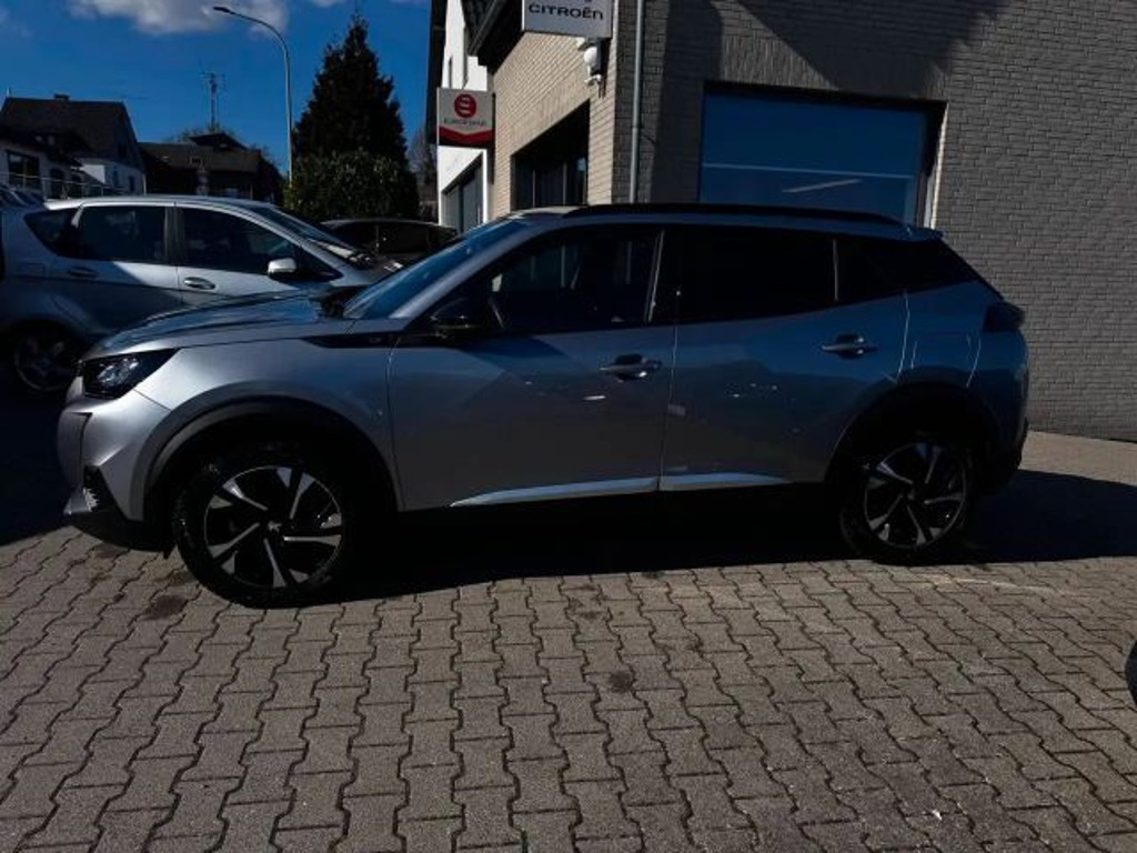 Peugeot e-2008